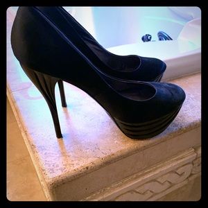 Black Bebe heels hardly worn!